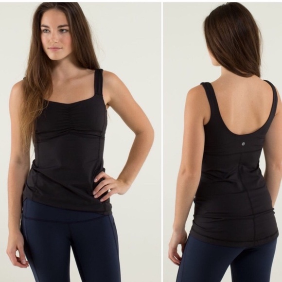 lululemon athletica Tops - Lululemon Aria Ali tank top in black